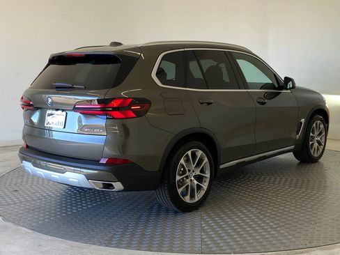 Used 2026 BMW X5 xDrive50e w/ Premium Package AWD/4WD image 8
