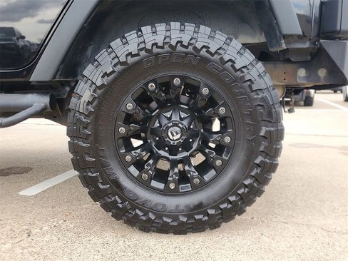 Used 2018 Jeep Wrangler Unlimited Sport S image 6