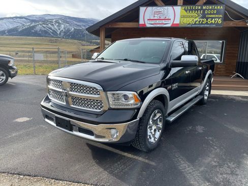 Used 2018 RAM 1500 Laramie image 2