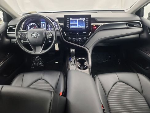 Used 2024 Toyota Camry SE image 21