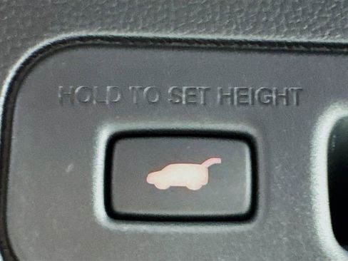 New 2025 Honda Pilot Touring image 34