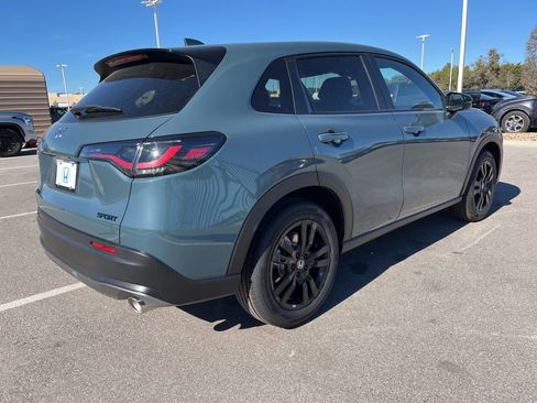 New 2026 Honda HR-V Sport image 3