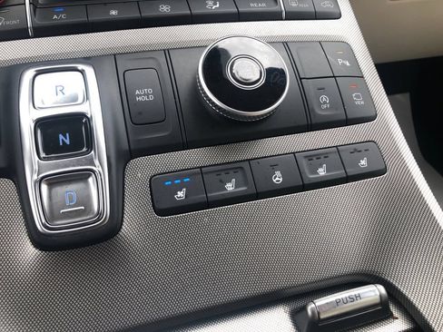 Used 2020 Hyundai Palisade Limited FWD image 25