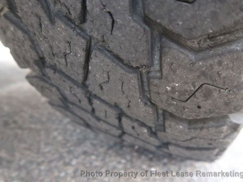 Used 2017 Ford F250 XL w/ Power Equipment Group AWD/4WD image 46