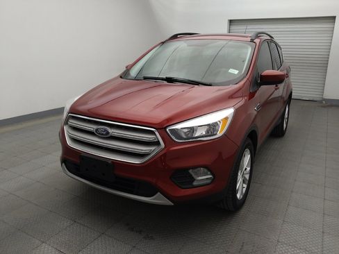 Used 2018 Ford Escape SE w/ SE Sync 3 Package AWD/4WD image 15