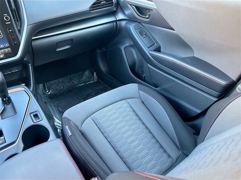 Used 2024 Subaru Impreza 2.0i Sport image 21