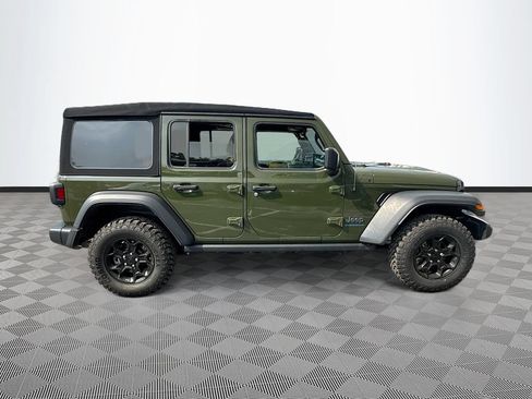 Used 2023 Jeep Wrangler Unlimited w/ Cold Weather Group AWD/4WD image 5