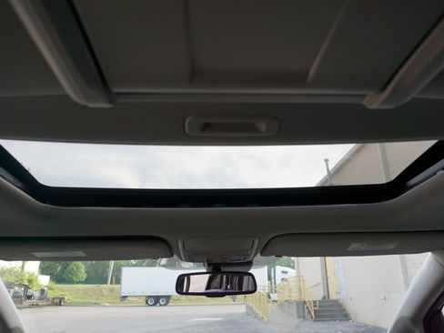 Used 2014 Honda Odyssey EX-L image 31