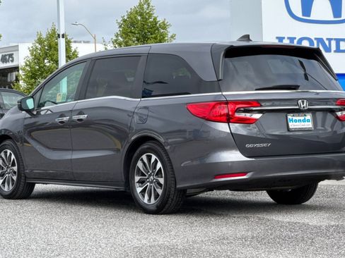 Certified 2023 Honda Odyssey EX-L image 3