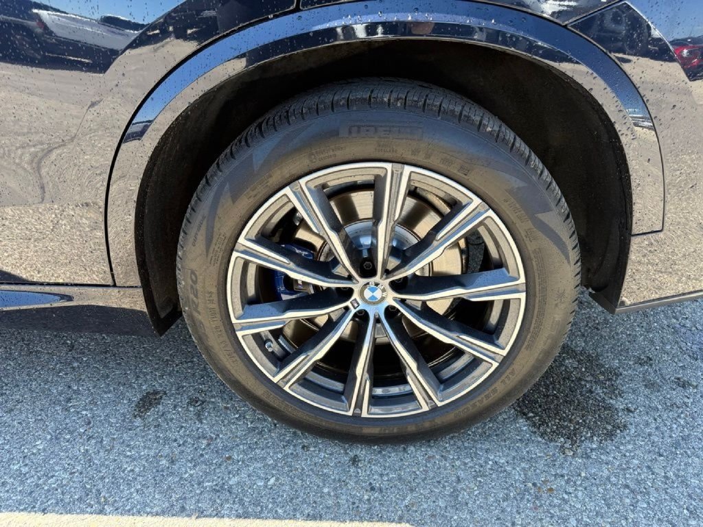 Used 2024 BMW X5 M60i AWD/4WD image 24