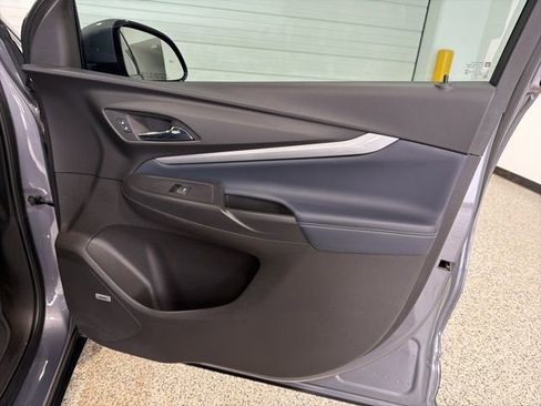 Used 2022 Chevrolet Bolt EUV Premier w/ Launch Edition image 29