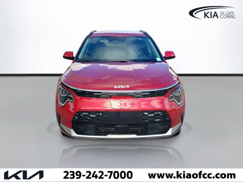 New 2026 Kia Niro Wind FWD image 2