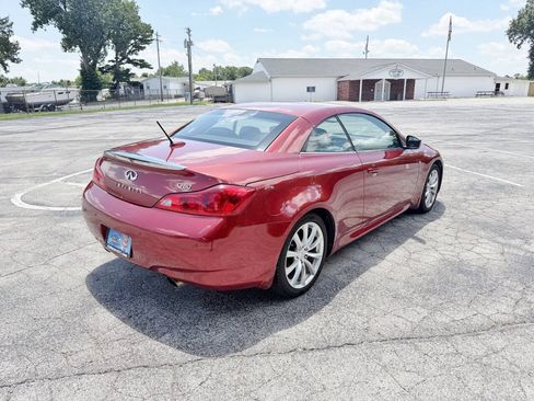 Used 2014 INFINITI Q60 Convertible w/ Premium Package RWD image 9