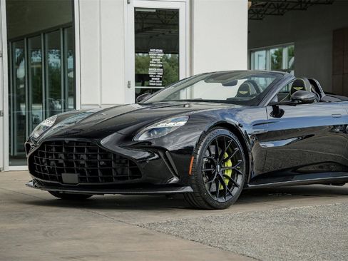New 2026 Aston Martin V8 Vantage Roadster image 10