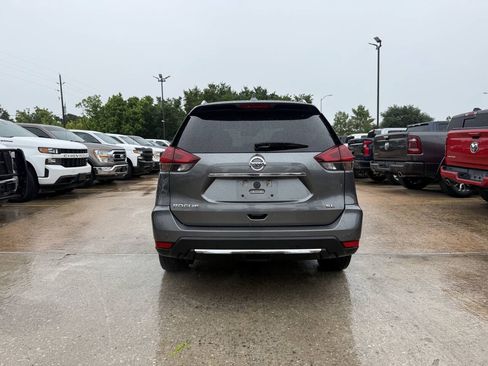Used 2019 Nissan Rogue SL FWD image 38
