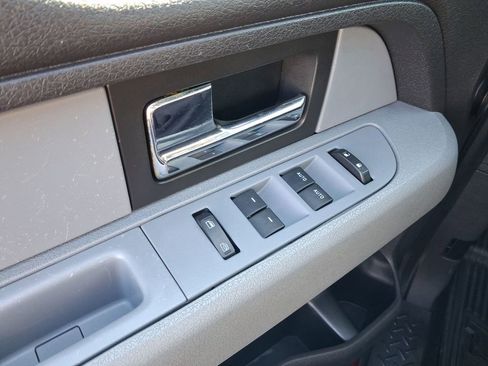Used 2012 Ford F150 XLT w/ XLT Chrome Pkg AWD/4WD image 17