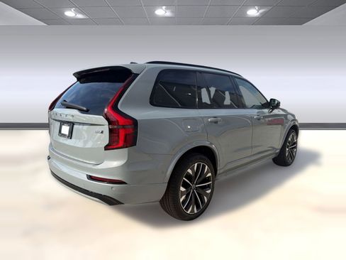 New 2026 Volvo XC90 B6 Ultra w/ Protection Package AWD/4WD image 9
