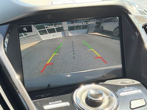 Used 2015 Ford Escape Titanium w/ Equipment Group 301A AWD/4WD image 24