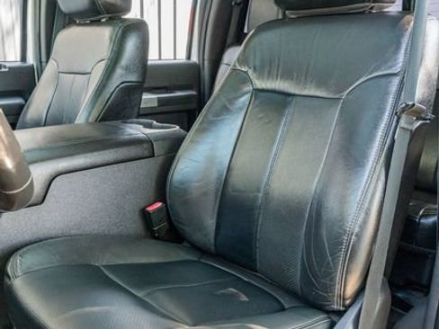 Used 2013 Ford F250 Lariat w/ Lariat Ultimate Pkg AWD/4WD image 19