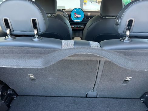Used 2025 MINI Cooper S FWD image 19