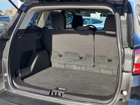 Used 2018 Ford Escape S image 5