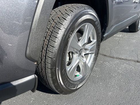 Used 2024 Toyota RAV4 XLE image 12