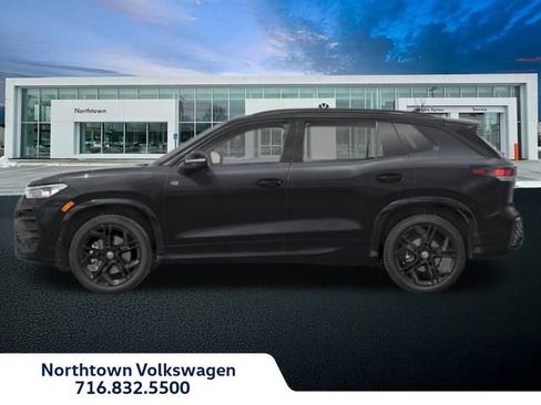 New 2026 Volkswagen Tiguan SE R-Line image 2