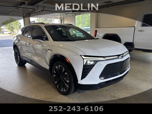 Used 2024 Chevrolet Blazer EV RS AWD/4WD image 1