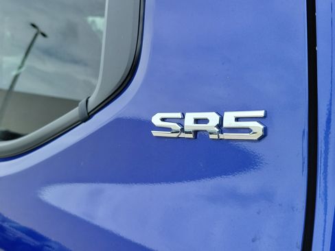 Used 2024 Toyota Tacoma SR5 RWD image 10