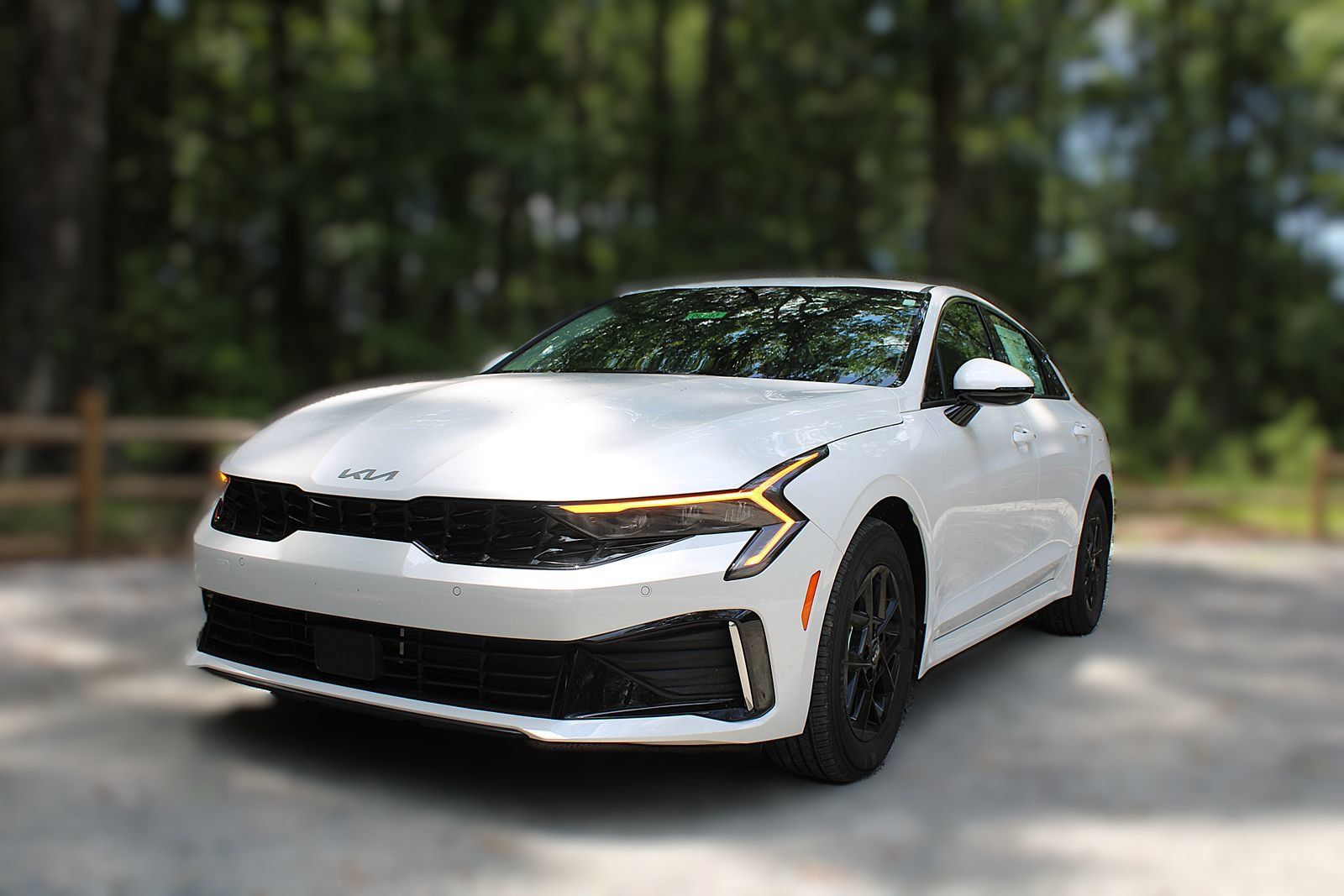 New 2026 Kia K5 LXS FWD image 3