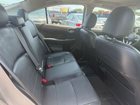 Used 2015 Subaru Legacy 2.5i Limited AWD/4WD image 27