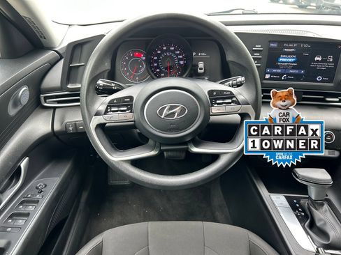 Certified 2023 Hyundai Elantra SEL FWD image 15
