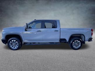 Used 2024 Chevrolet Silverado 2500 Custom w/ Custom Value Package video 2