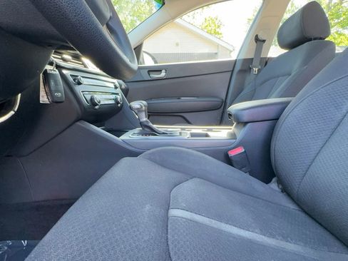 Used 2018 Kia Optima LX w/ Convenience Package FWD image 14