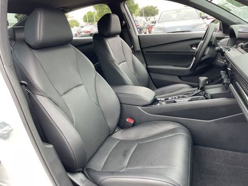 Used 2025 Honda Accord Sport image 27