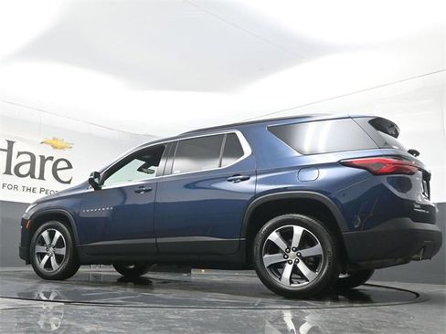 Used 2023 Chevrolet Traverse LT w/ LT Premium Package image 55