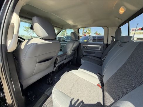 Used 2019 RAM 1500 Classic SLT w/ Luxury Group AWD/4WD image 20