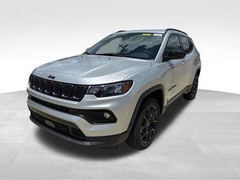 New 2026 Jeep Compass Latitude AWD/4WD image 3