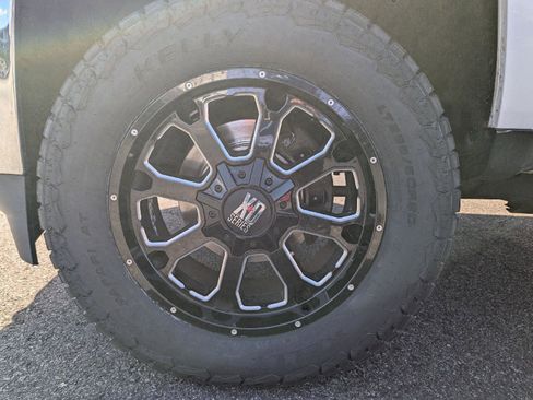 Used 2019 Chevrolet Silverado 2500 LTZ w/ Duramax Plus Package AWD/4WD image 10
