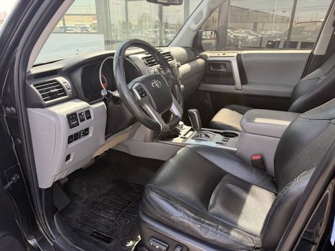 Used 2013 Toyota 4Runner SR5 w/ Premium Pkg AWD/4WD image 12