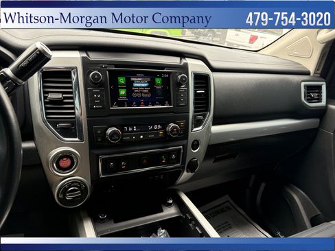 Used 2019 Nissan Titan PRO-4X w/ Pro-4x Convenience Package AWD/4WD image 21