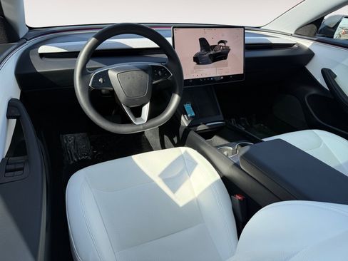 Used 2025 Tesla Model 3 Long Range RWD image 15