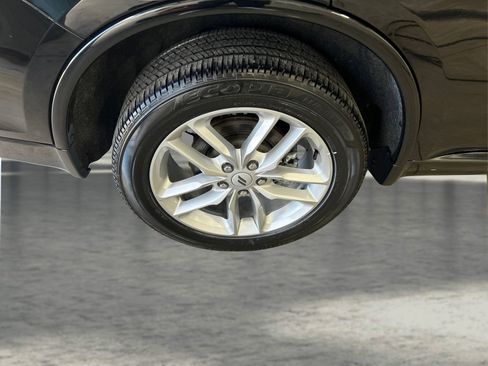Used 2025 Dodge Durango GT AWD/4WD image 21