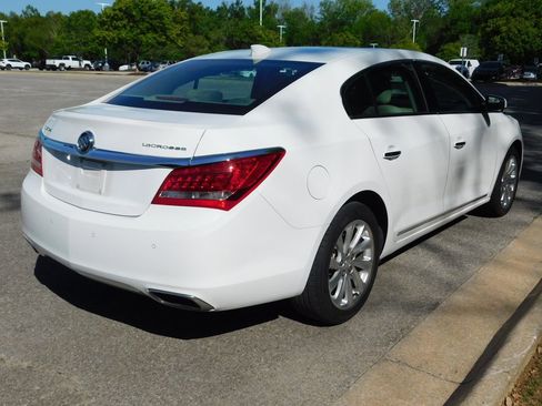 Used 2015 Buick LaCrosse Leather FWD image 11