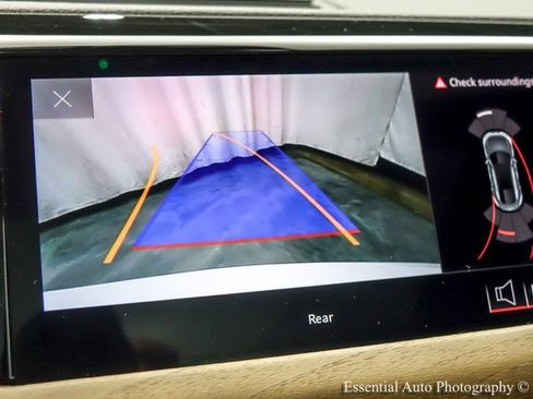 Used 2022 Audi e-tron GT Premium Plus image 20