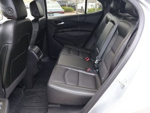 Used 2020 Chevrolet Equinox Premier image 14
