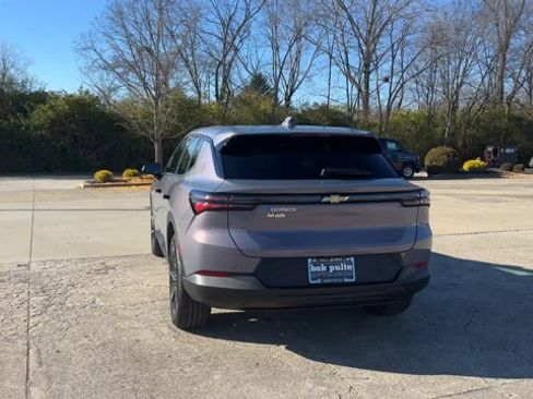 New 2026 Chevrolet Equinox EV LT image 7