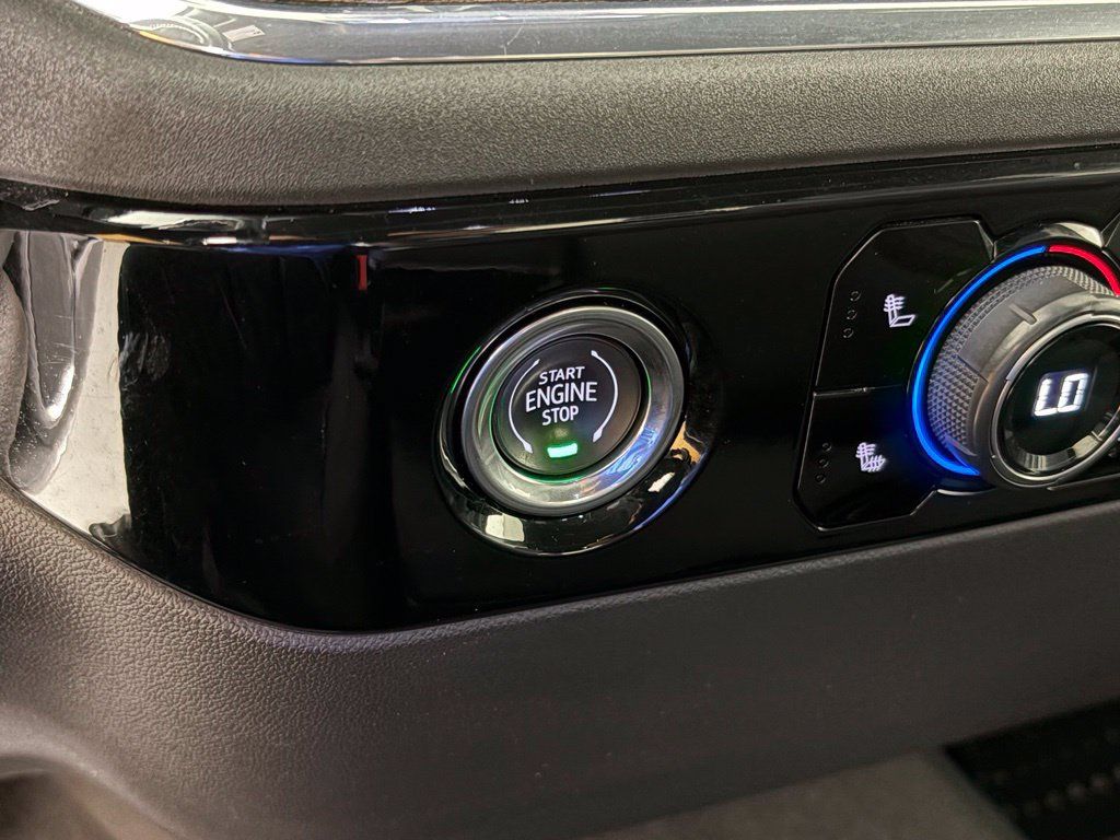 Certified 2023 Chevrolet Silverado 1500 LT AWD/4WD image 26