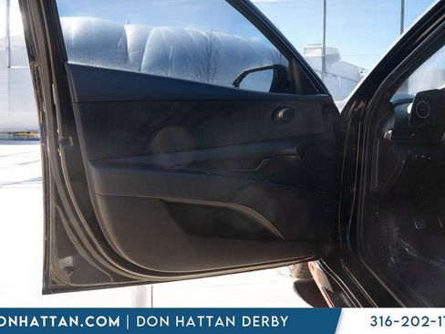 Used 2023 Hyundai Elantra N image 12