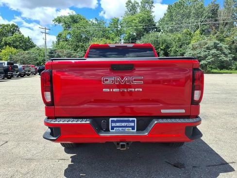 Used 2019 GMC Sierra 1500 Elevation w/ Elevation Value Package AWD/4WD image 6
